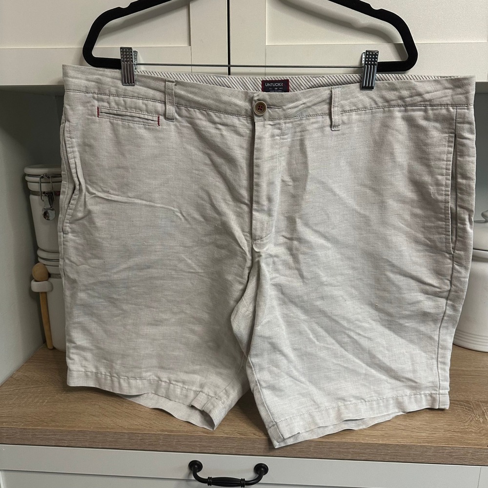 UNTUCKit Linen Blend Shorts Mens 40 Gray Flat Front Minimalist Quiet Luxury Golf